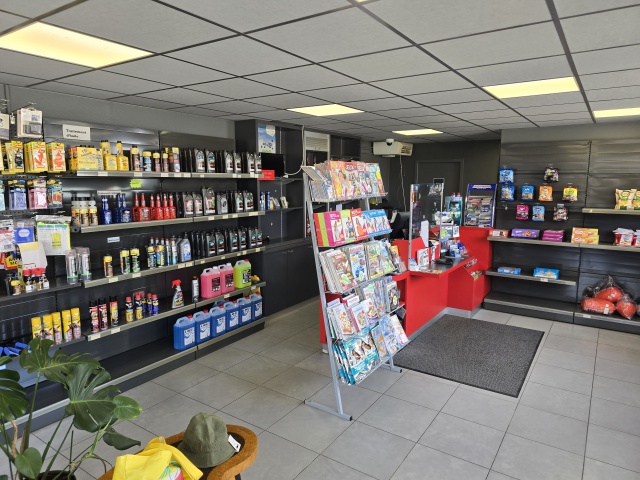 Autre photo illustrant l'affaire réf. 25NB14729, Station service, Garage